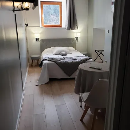 Le Moulin D'Onclaire Camping Et Chambres D'Hotes Coux Exterior foto