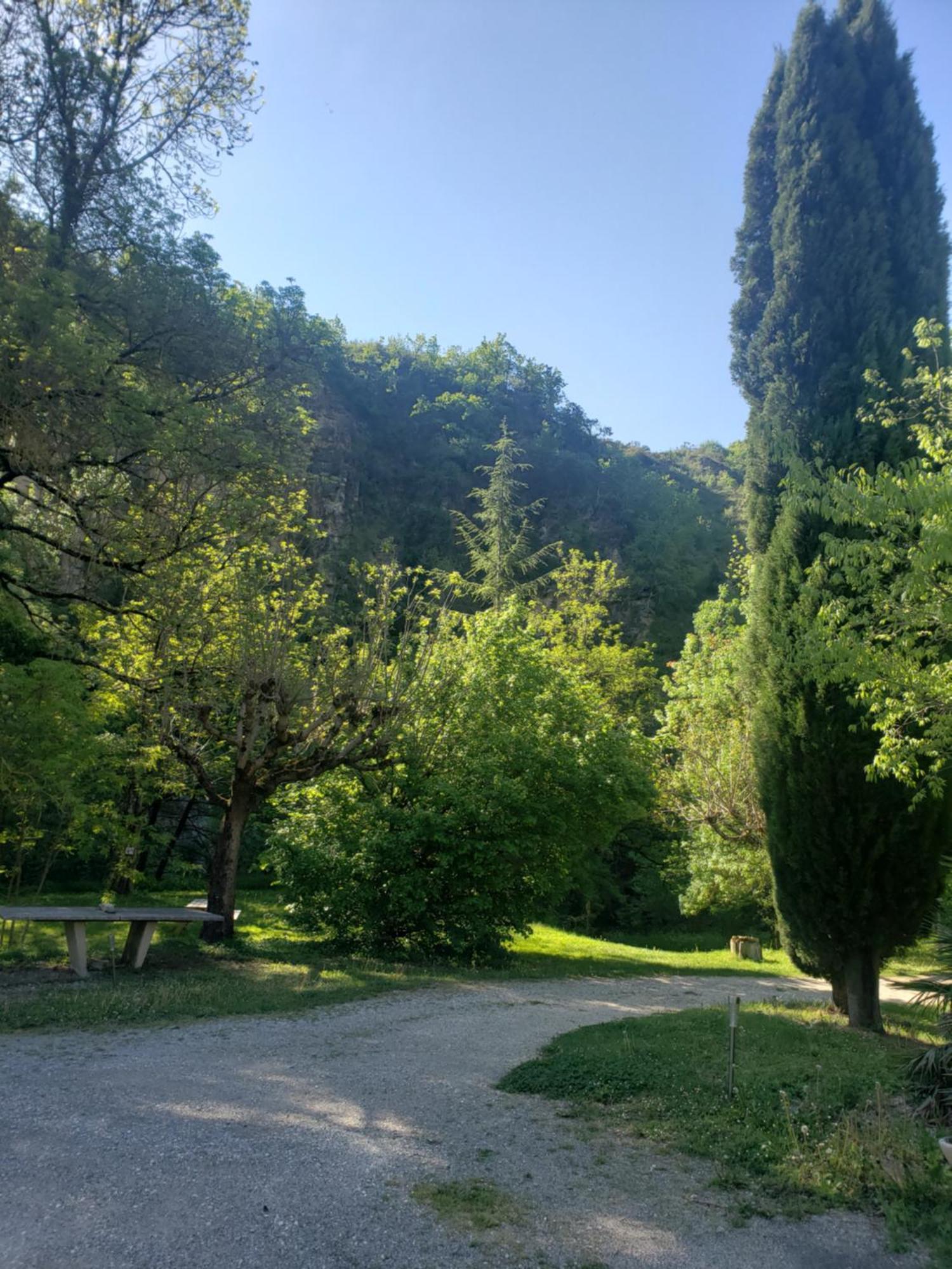 Le Moulin D'onclaire Et D'hotes Bed & Breakfast Coux